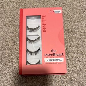 FlutterHabit The Sweetheart Eyelash Extensions